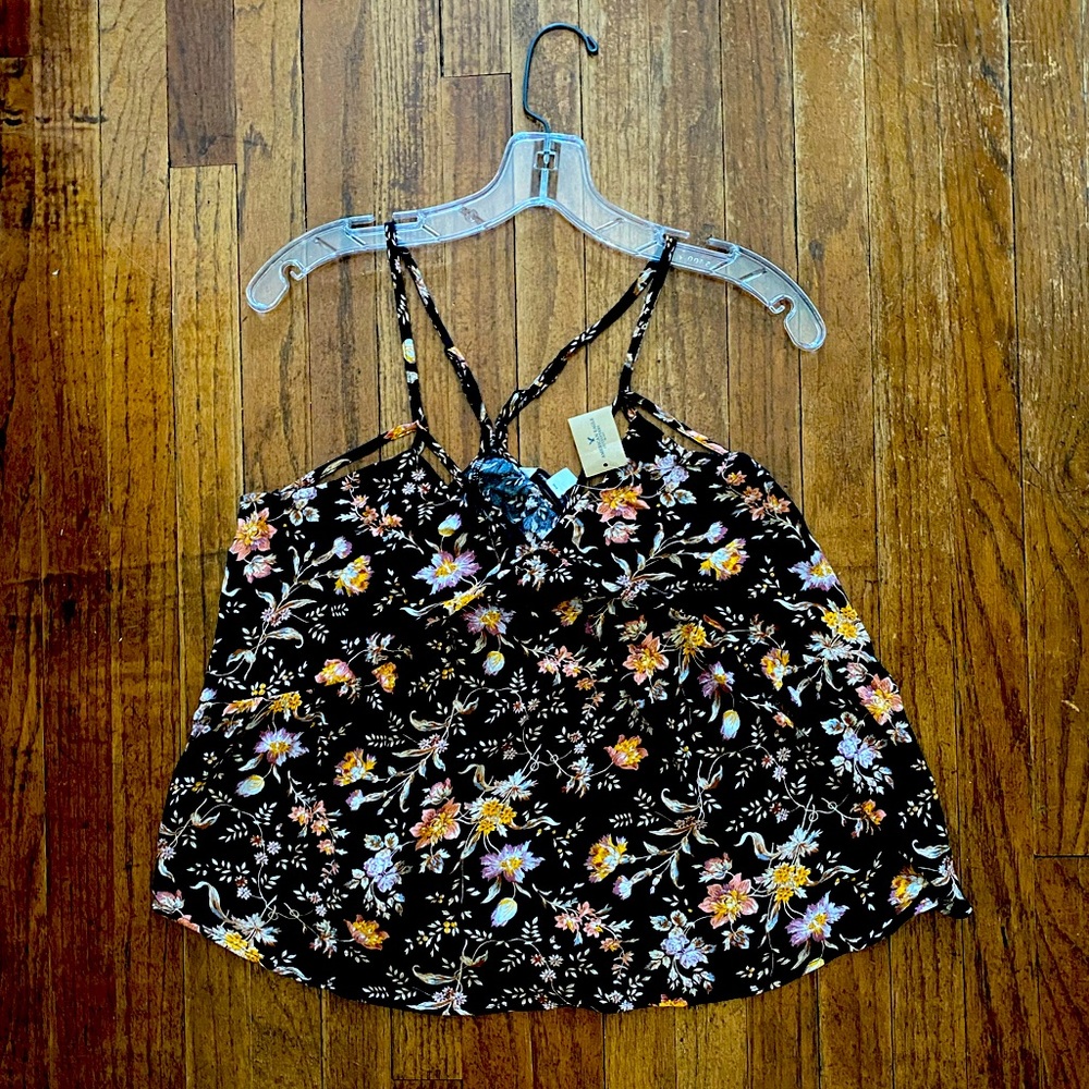 NWT American Eagle Strappy Floral Tank